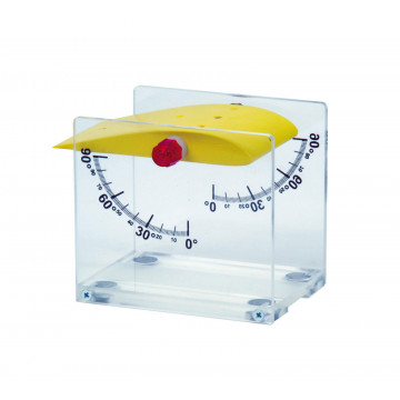 Model nosného krídla so stupnicou