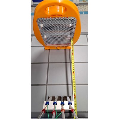 Montážny držiak pre rúrky absorbujúce teplo, 4-násobný